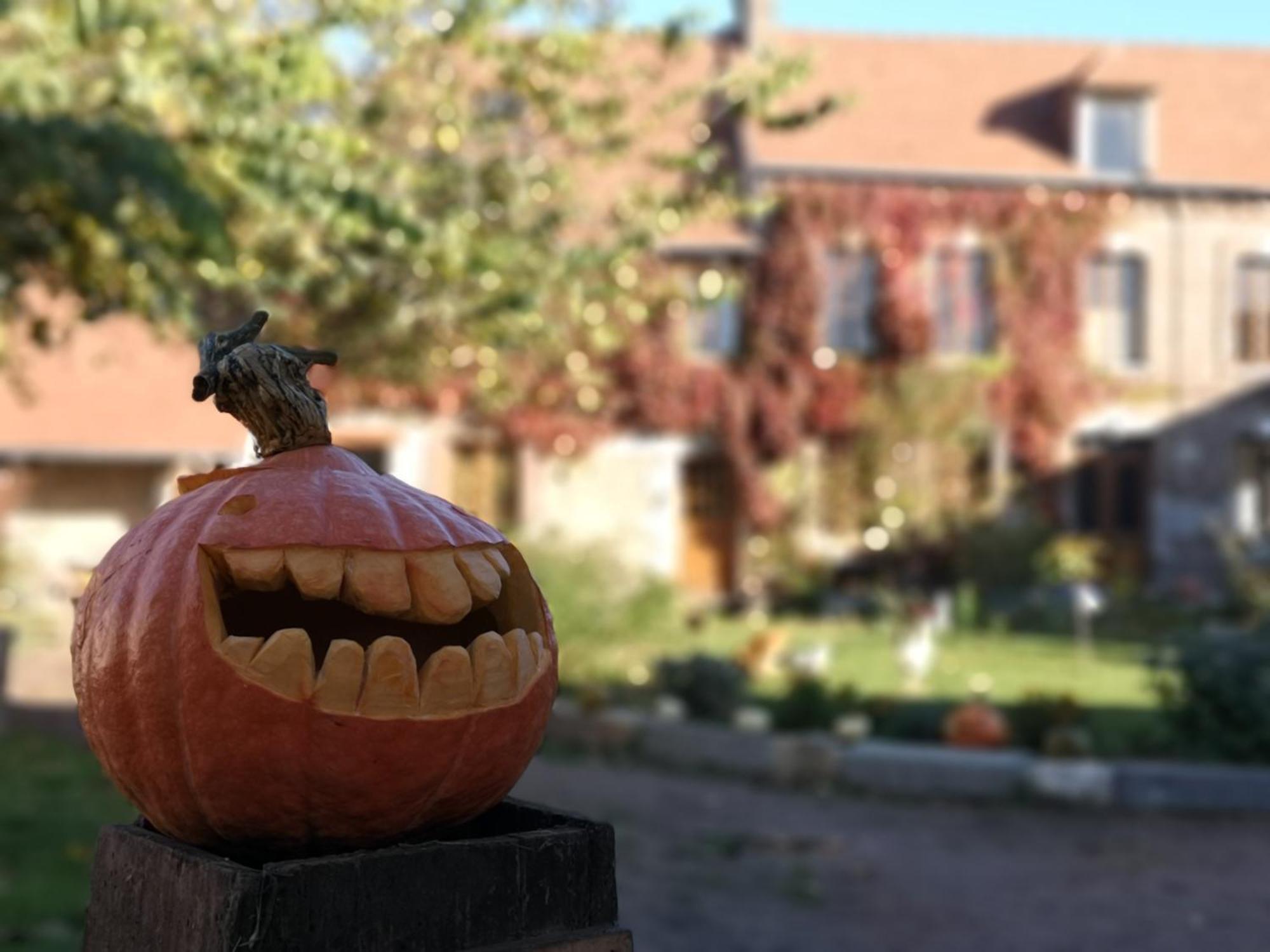 Les Jardins De Felicie Villa Poses Екстериор снимка